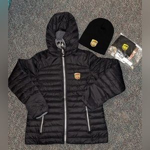 UPS puffer jacket size medium ladies women’s LOT Beanie Arm Sleeves NEW